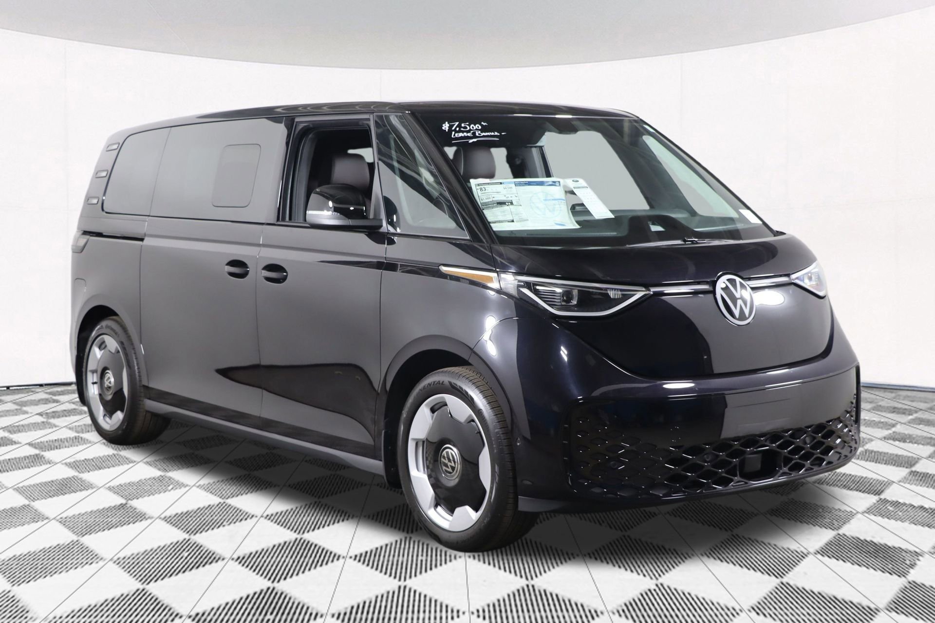 New 2025 Volkswagen ID. Buzz Pro S image 12