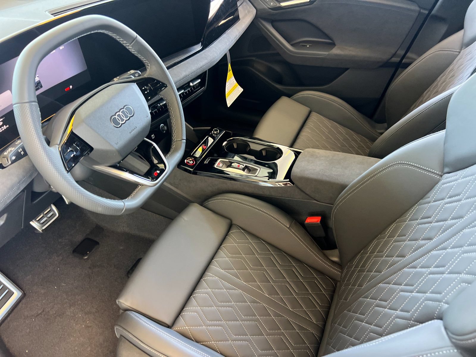 New 2027 Audi SQ6 e-tron Premium Plus AWD/4WD image 10