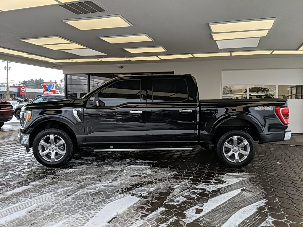 Certified 2022 Ford F150 XLT w/ Equipment Group 302A High image 8