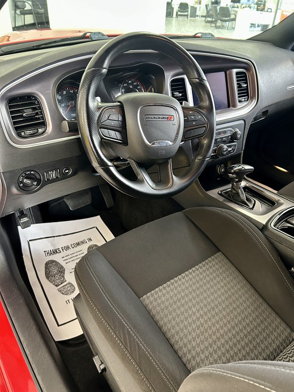Used 2020 Dodge Charger R/T w/ Blacktop Package RWD image 13