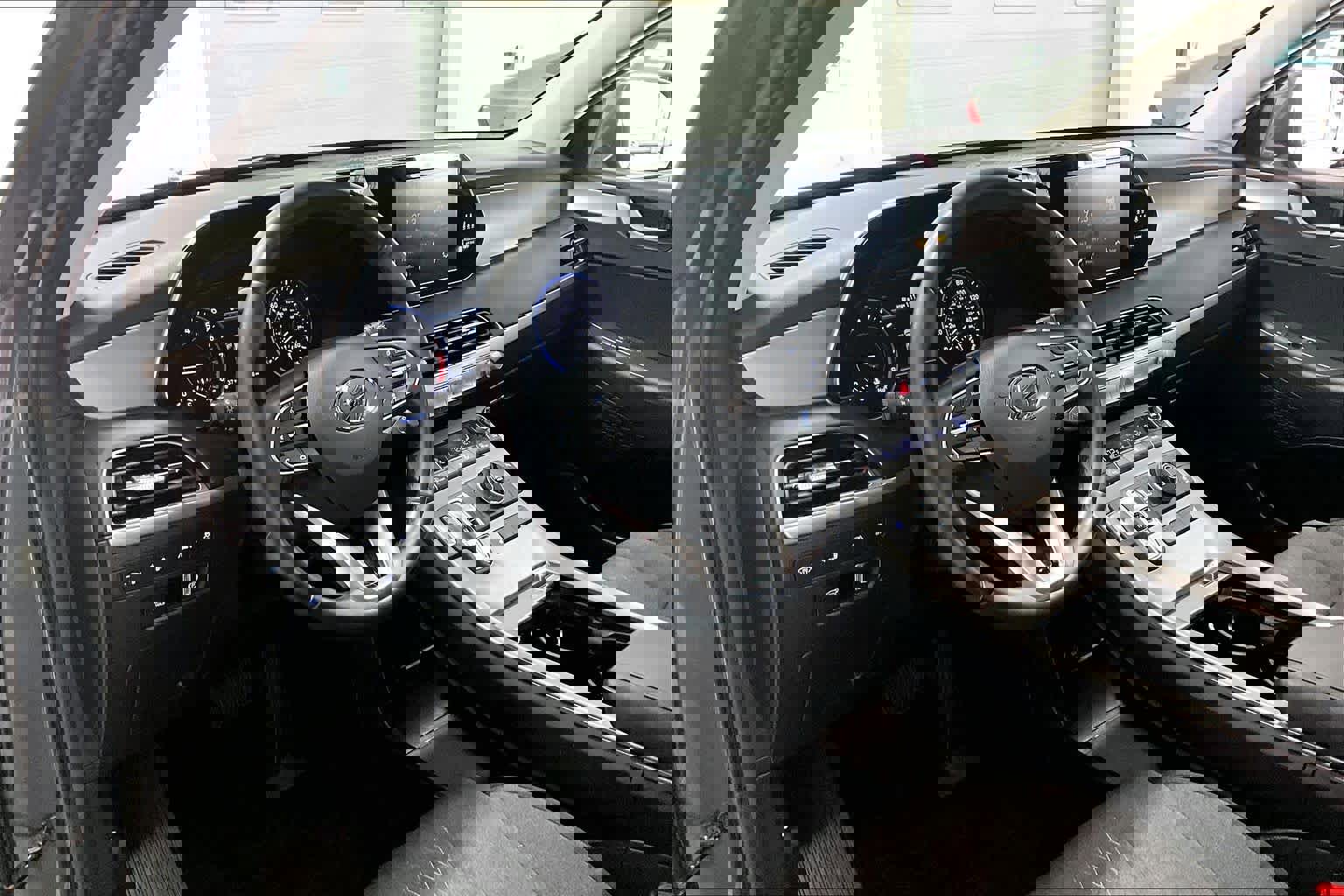 Used 2022 Hyundai Palisade SEL w/ Convenience Package image 2