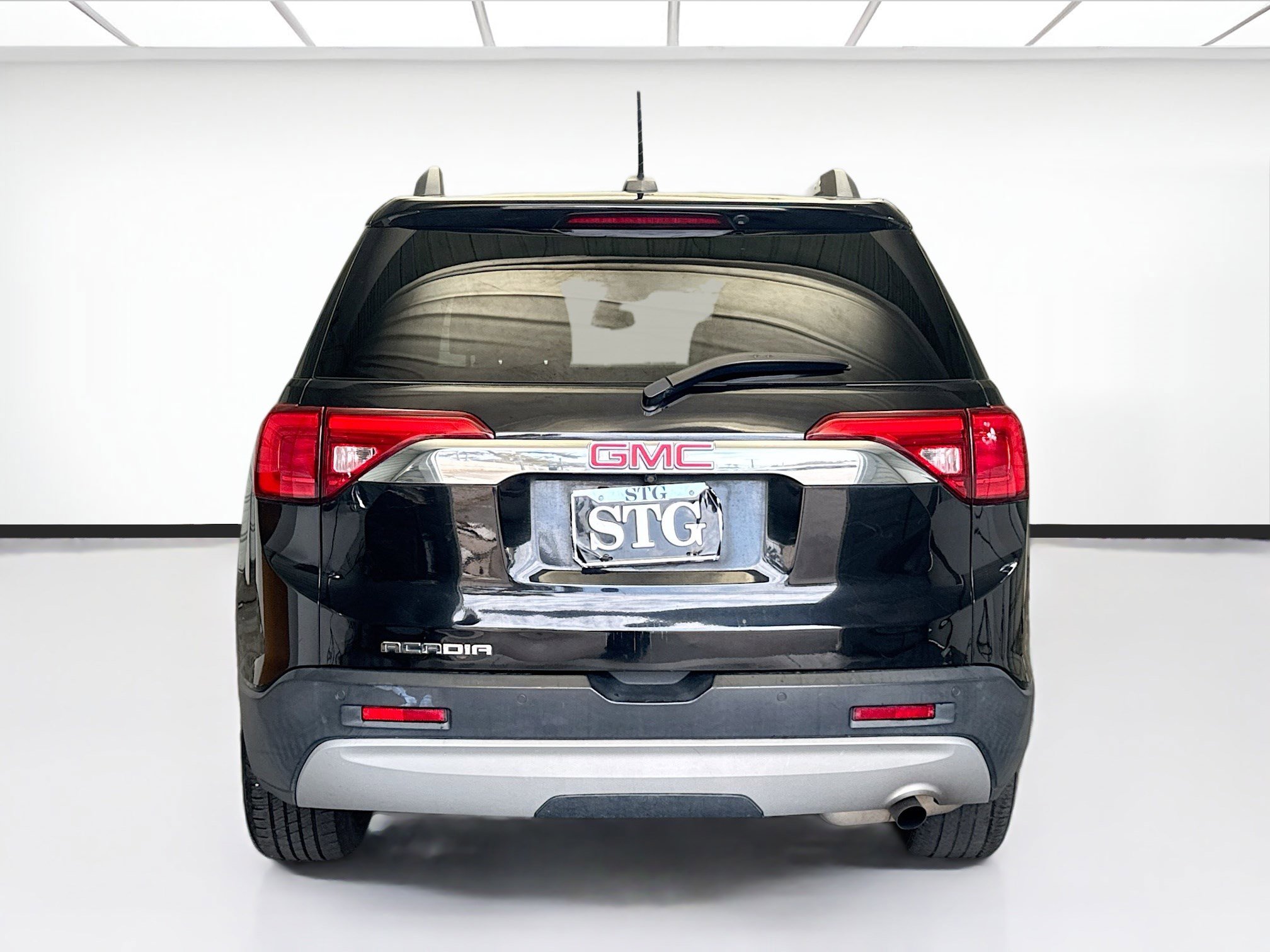 Used 2017 GMC Acadia SLE w/ Driver Alert Package I image 5