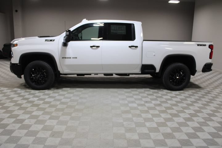 New 2026 Chevrolet Silverado 2500 LTZ w/ Trail Boss Package AWD/4WD image 9
