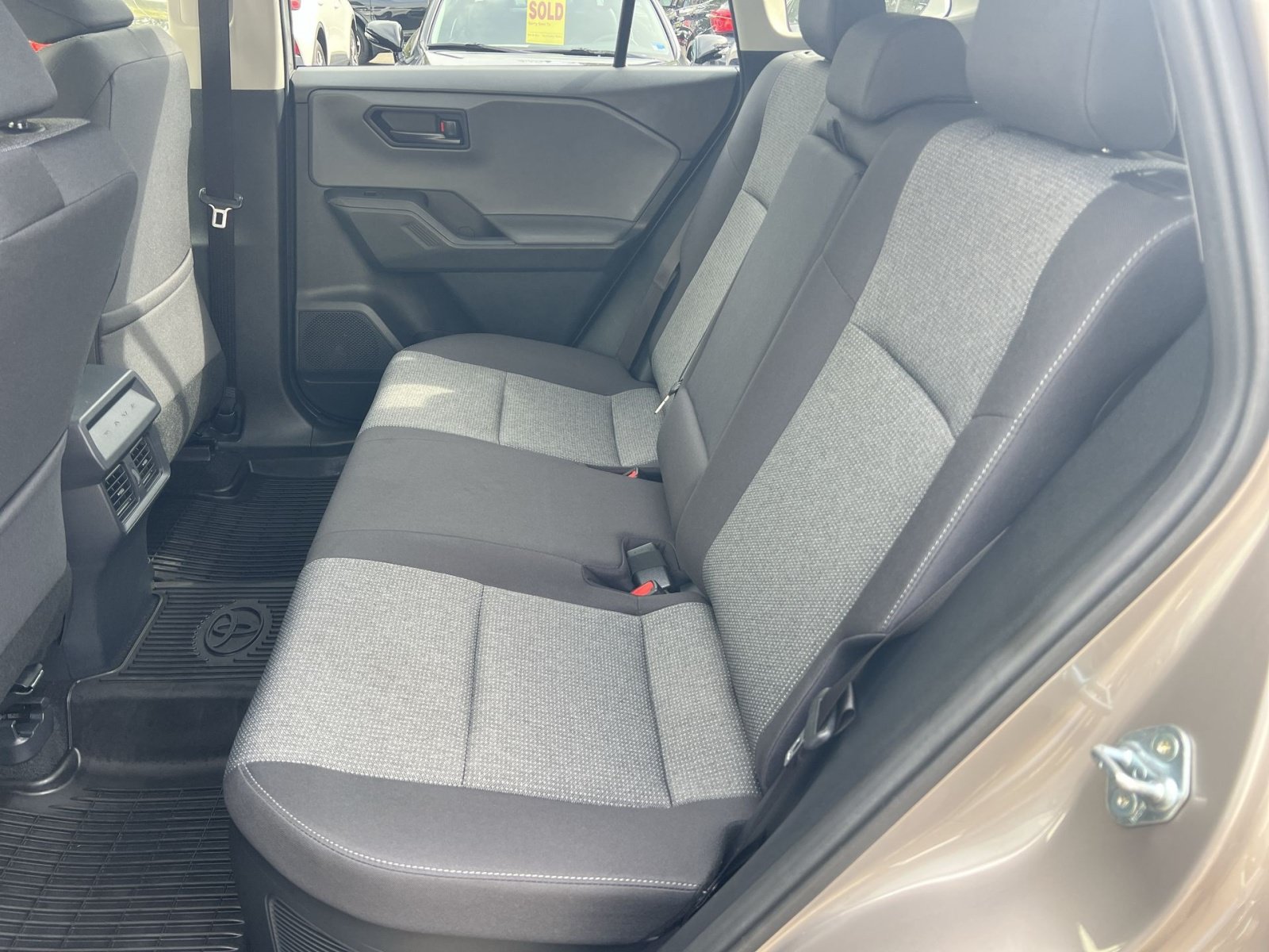 Used 2026 Toyota RAV4 LE AWD/4WD image 24