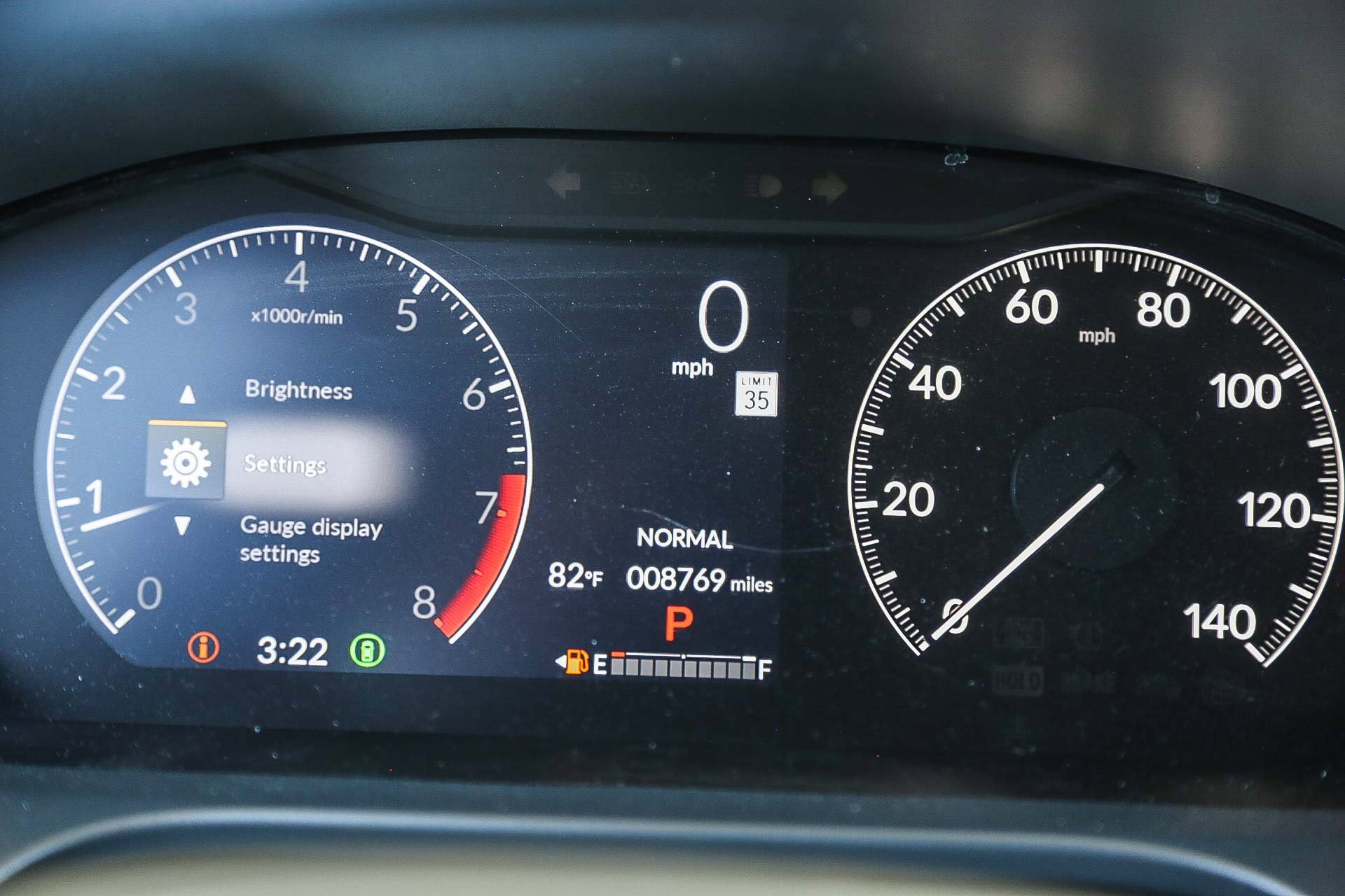 Certified 2025 Honda HR-V LX image 26