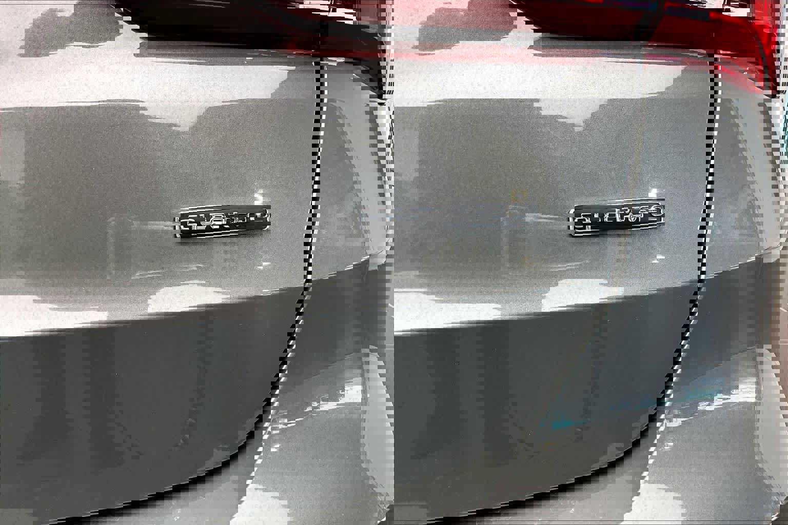 Used 2023 Audi Q3 2.0T Premium w/ Convenience Package image 9