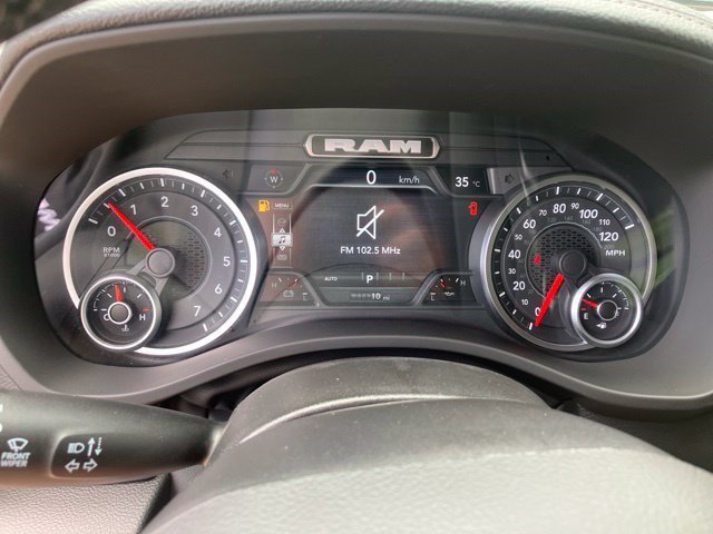 New 2026 RAM 1500 Laramie w/ Sport Appearance Package AWD/4WD image 17