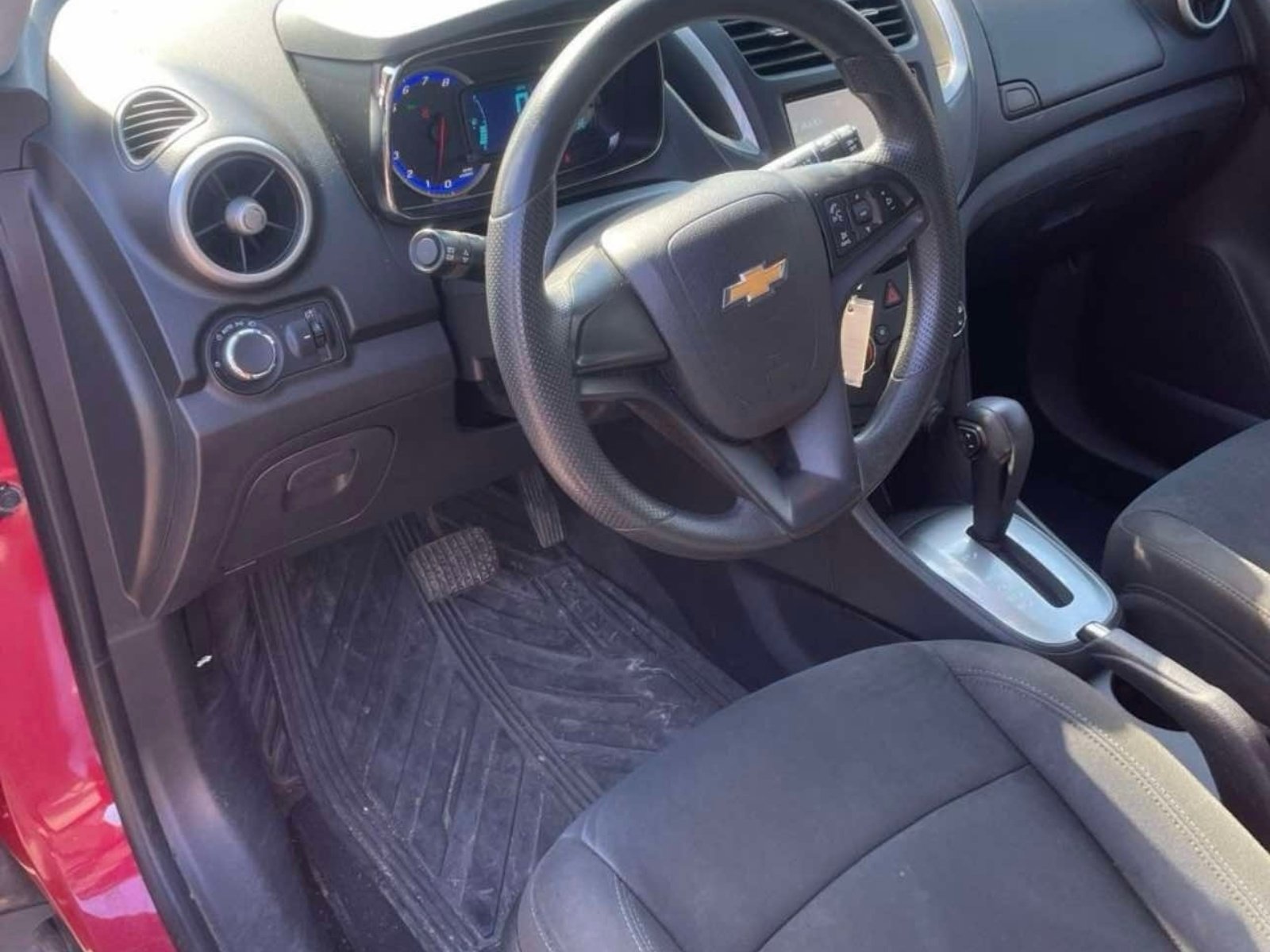 Used 2015 Chevrolet Trax LS w/ LPO, Protection Package image 3