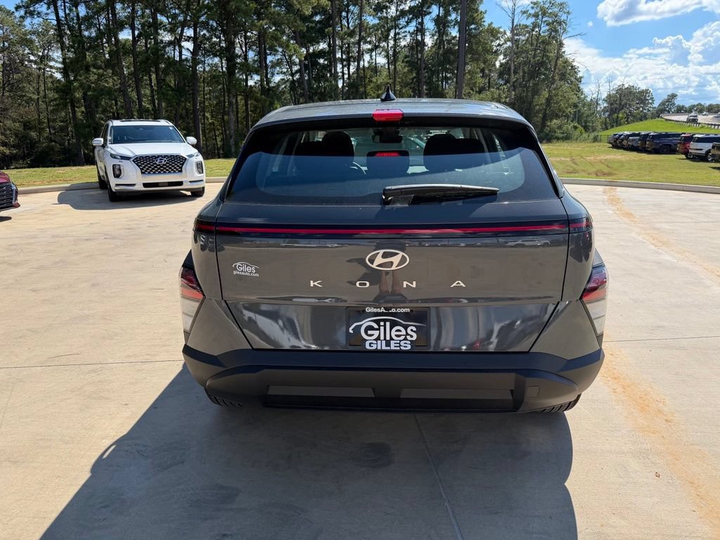 New 2026 Hyundai Kona SE FWD image 4