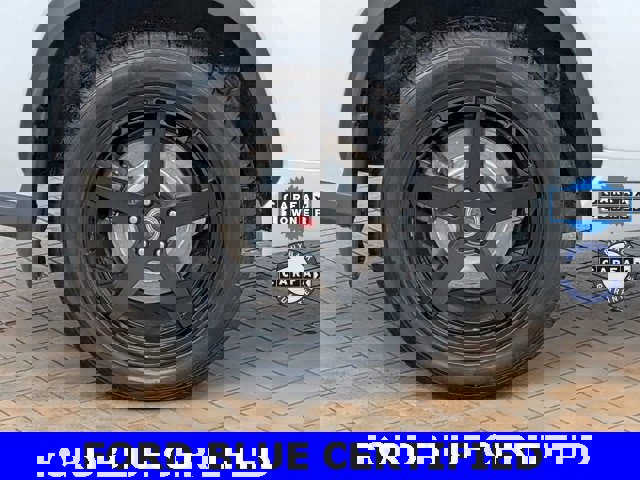 Used 2023 Toyota Highlander XLE image 9