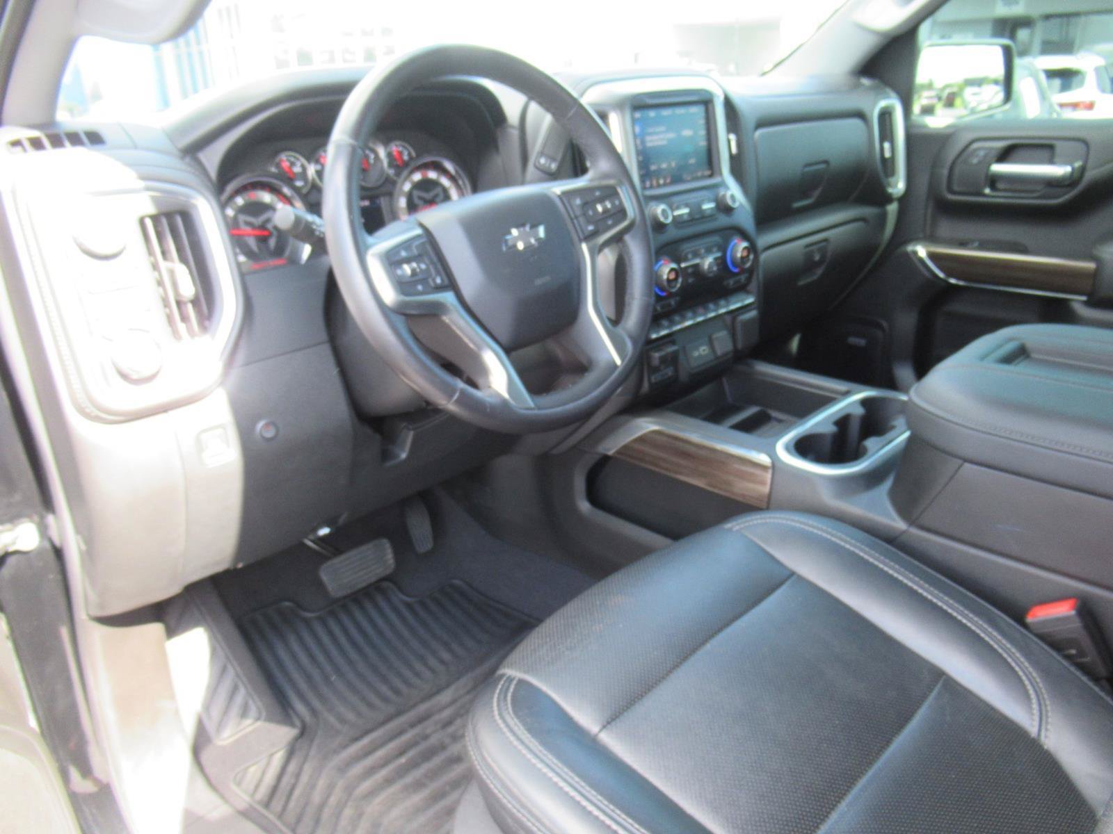 Used 2021 Chevrolet Silverado 1500 RST w/ All Star Edition Plus AWD/4WD image 16