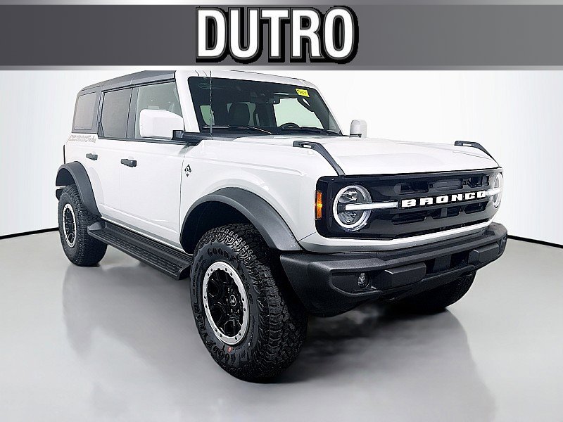New 2026 Ford Bronco Outer Banks AWD/4WD image 1