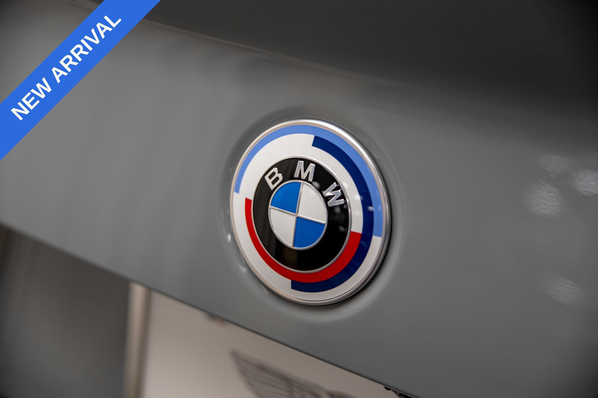 Used 2023 BMW M2 w/ Lighting Package RWD image 33