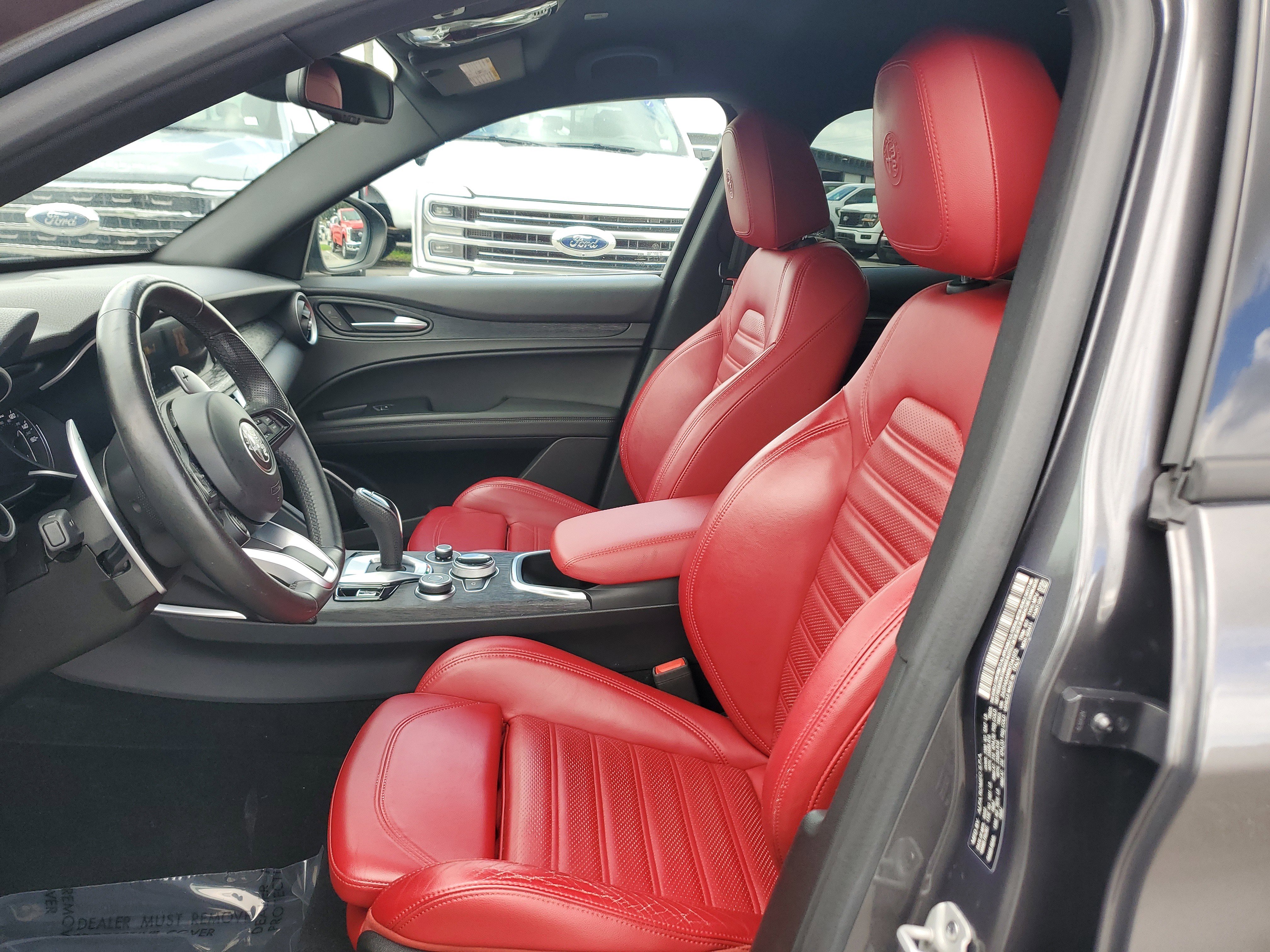 Used 2022 Alfa Romeo Stelvio Sprint image 11