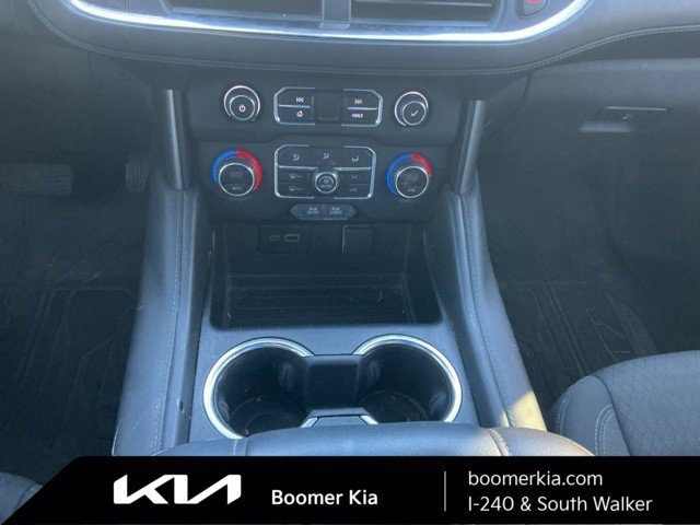 Used 2023 Chevrolet Suburban LS w/ Driver Alert Package image 24