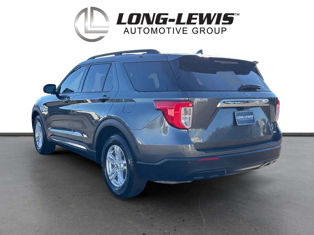Used 2020 Ford Explorer XLT image 4