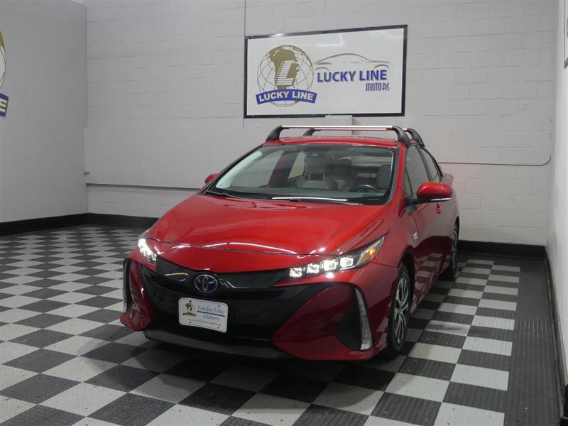 Used 2021 Toyota Prius Prime XLE image 4
