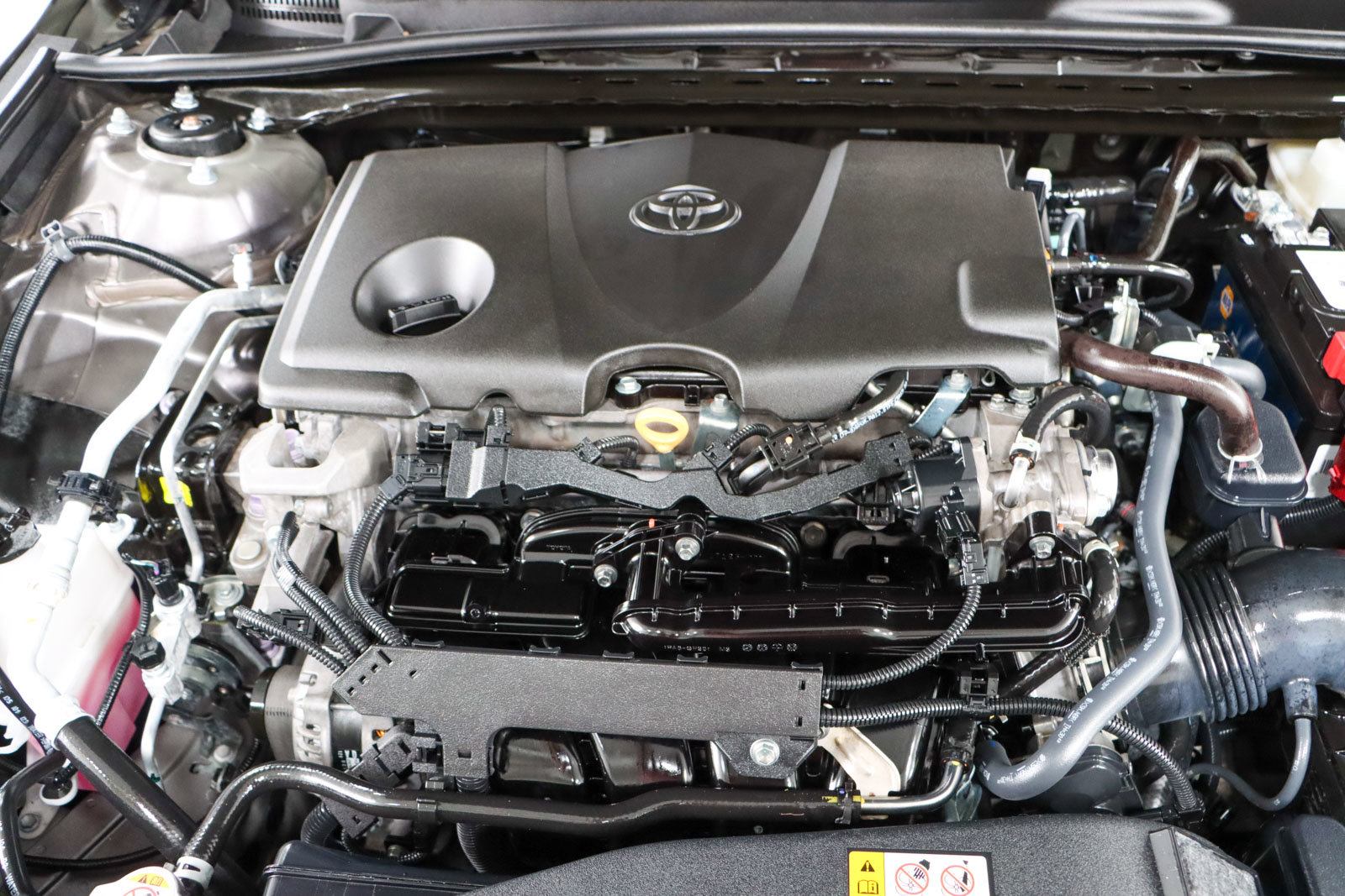 Used 2024 Toyota Camry SE image 28