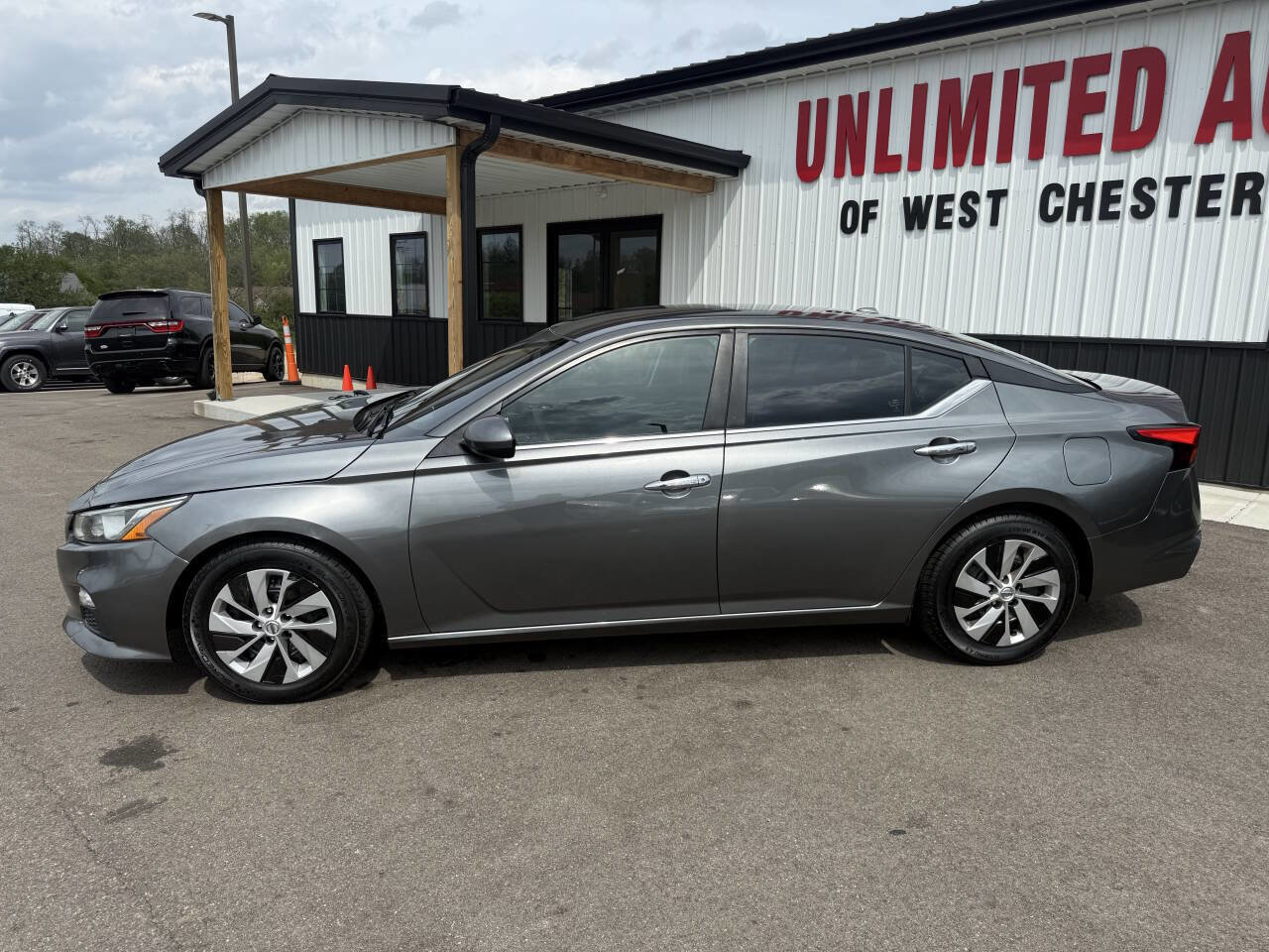Used 2019 Nissan Altima 2.5 S image 11