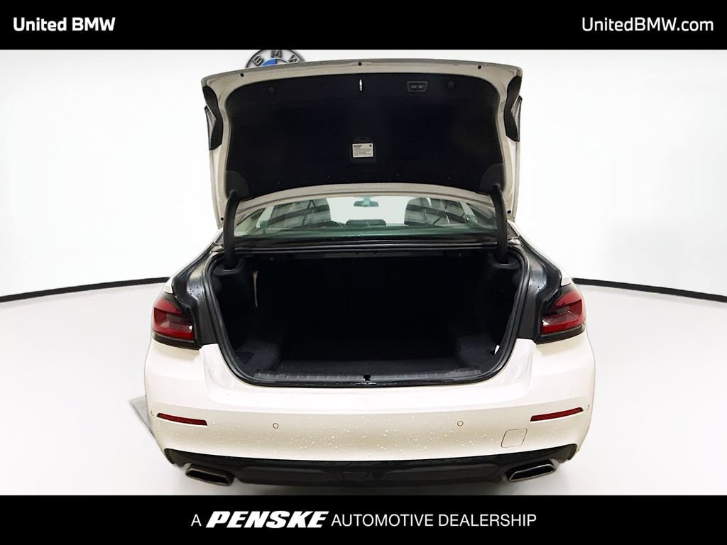 Used 2023 BMW 530i w/ Premium Package RWD image 14