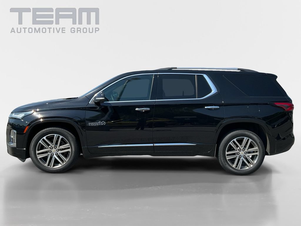 Used 2023 Chevrolet Traverse High Country w/ LPO, Floor Liner Package AWD/4WD image 4