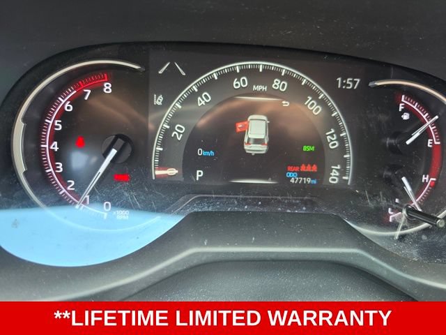 Used 2023 Toyota RAV4 XLE Premium FWD image 3