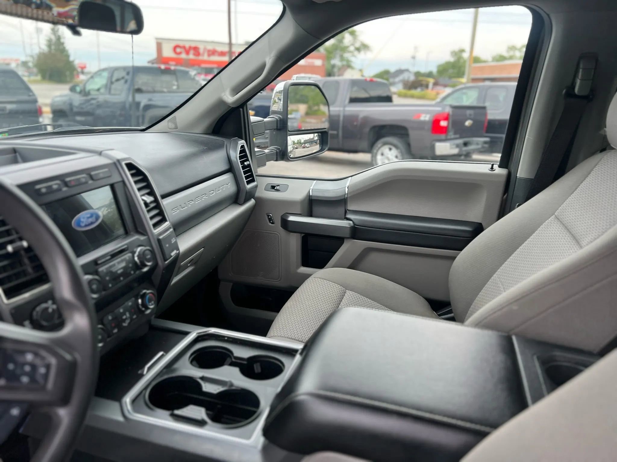 Used 2021 Ford F250 XLT w/ XLT Premium Package image 16