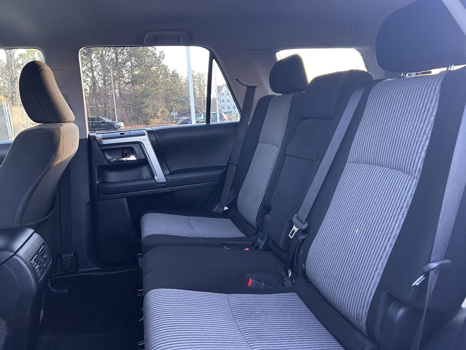 Used 2024 Toyota 4Runner SR5 image 18