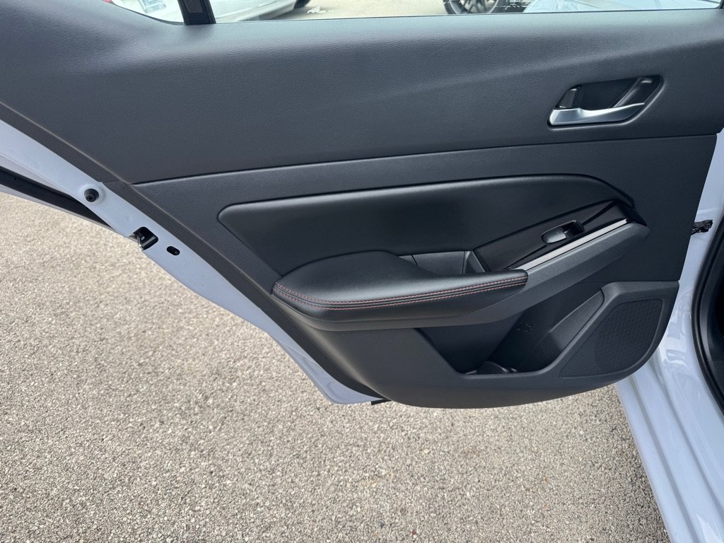 Used 2025 Nissan Altima 2.5 SR FWD image 21