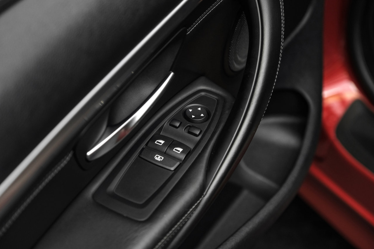 Used 2015 BMW M4 Coupe w/ Executive Package image 42