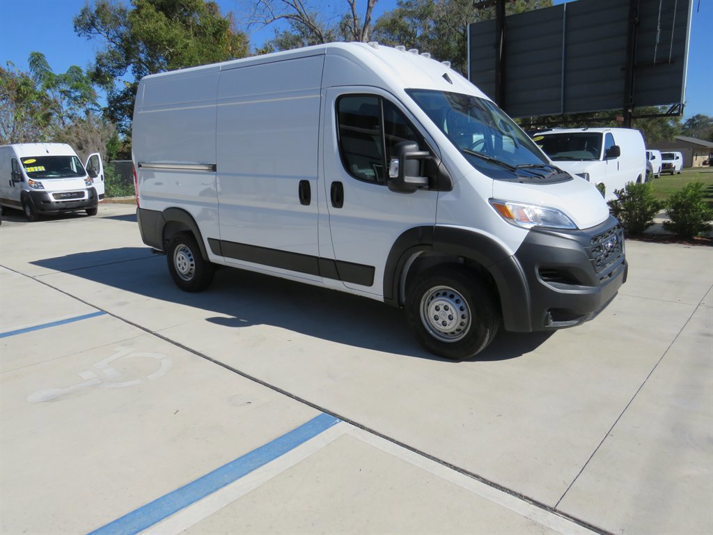 Used 2025 RAM ProMaster 2500 FWD image 19