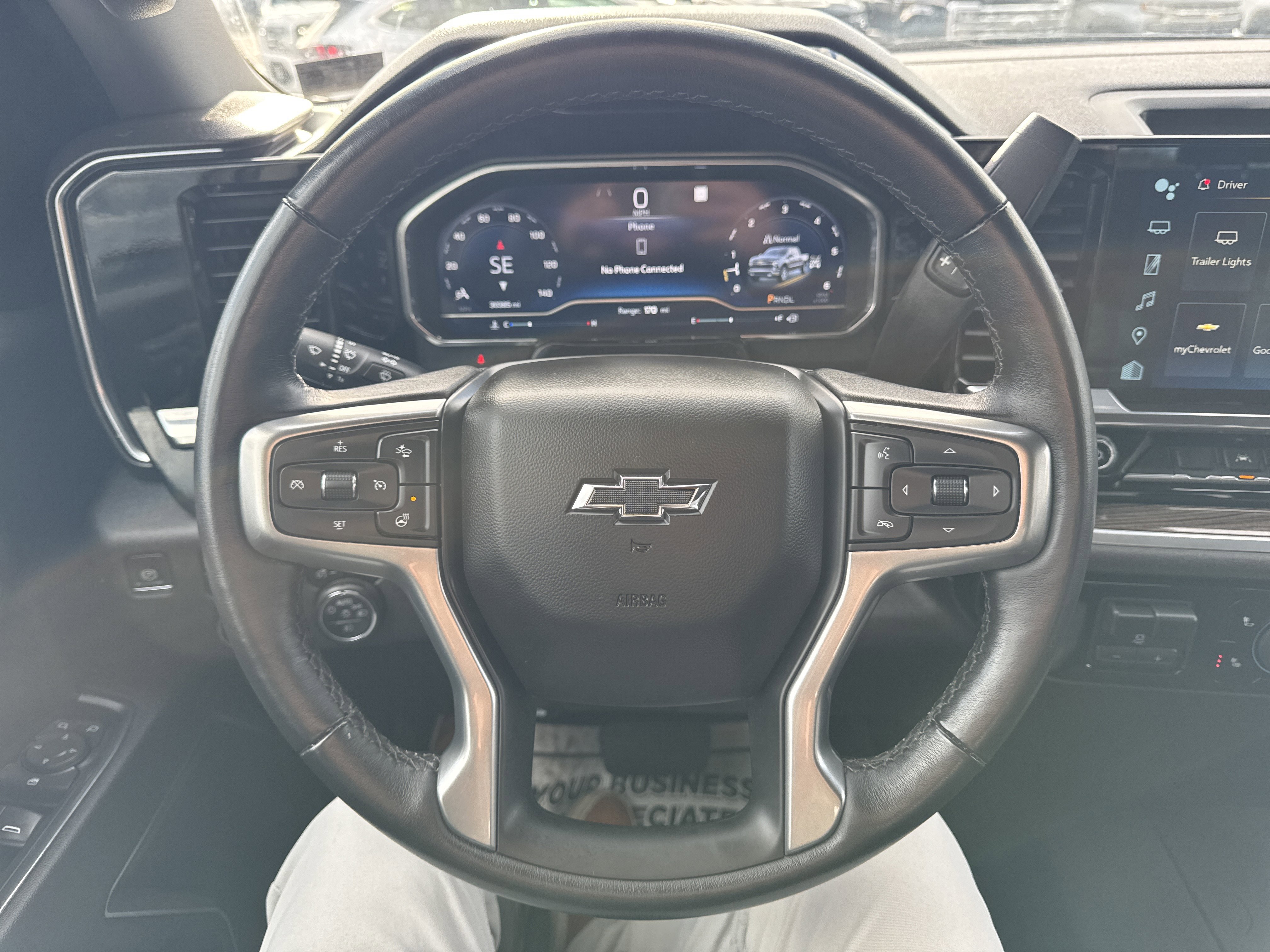 Used 2022 Chevrolet Silverado 1500 RST w/ Z71 Off-Road Package image 16