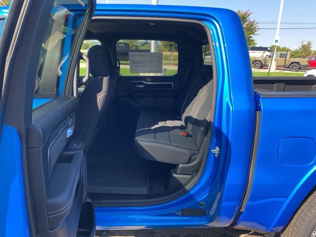 New 2026 RAM 1500 4x4 Crew Cab image 29