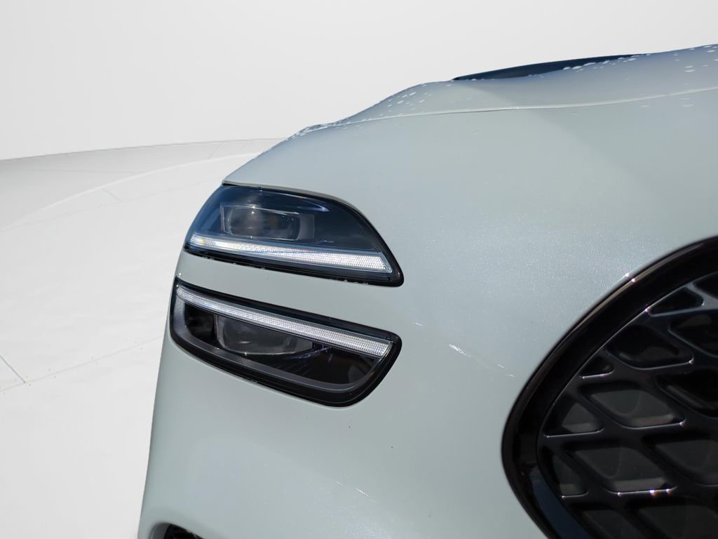 Used 2026 Genesis G70 3.3T Sport Prestige image 9