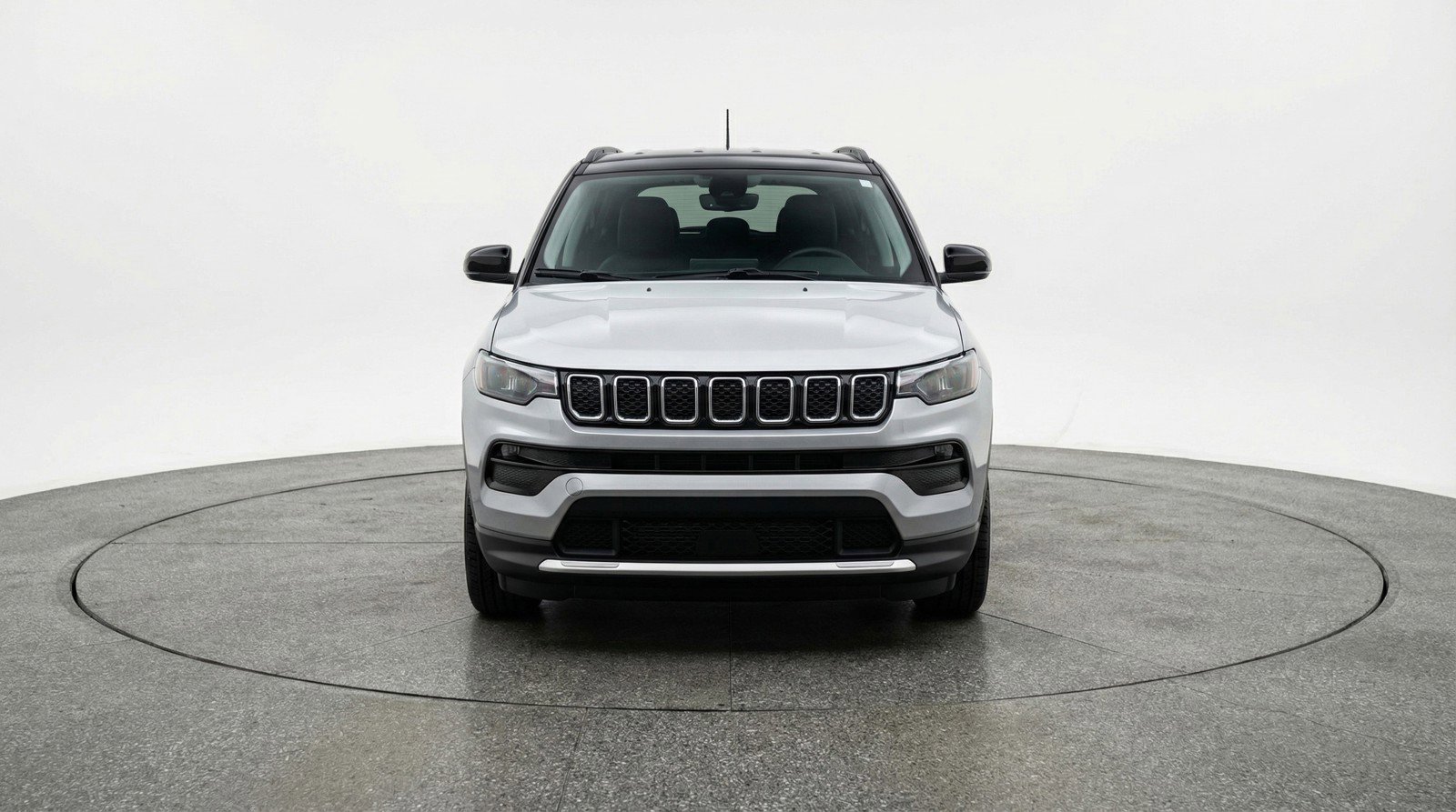 Used 2025 Jeep Compass Limited image 2
