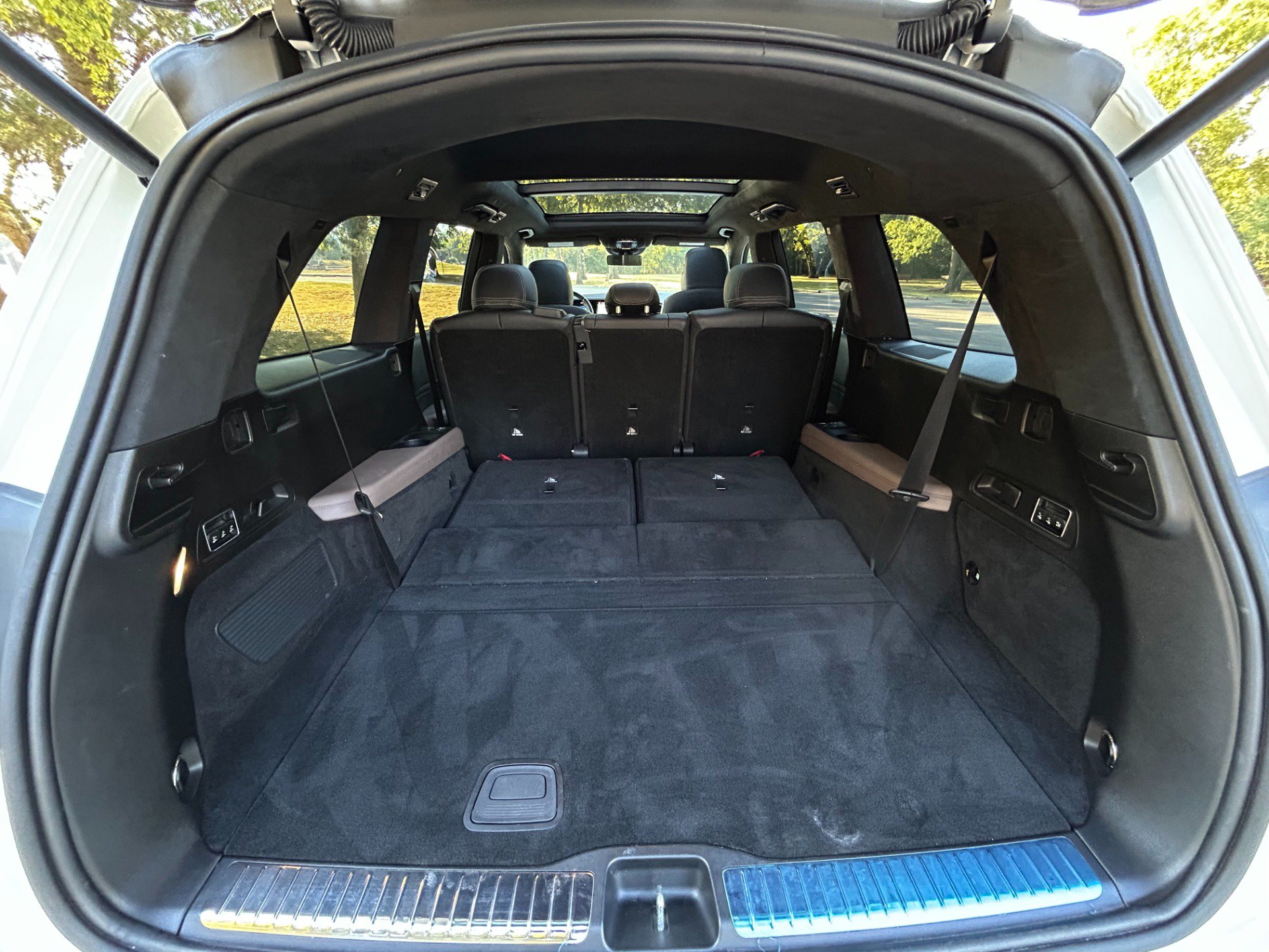 Used 2021 Mercedes-Benz GLS 63 AMG 4MATIC image 33