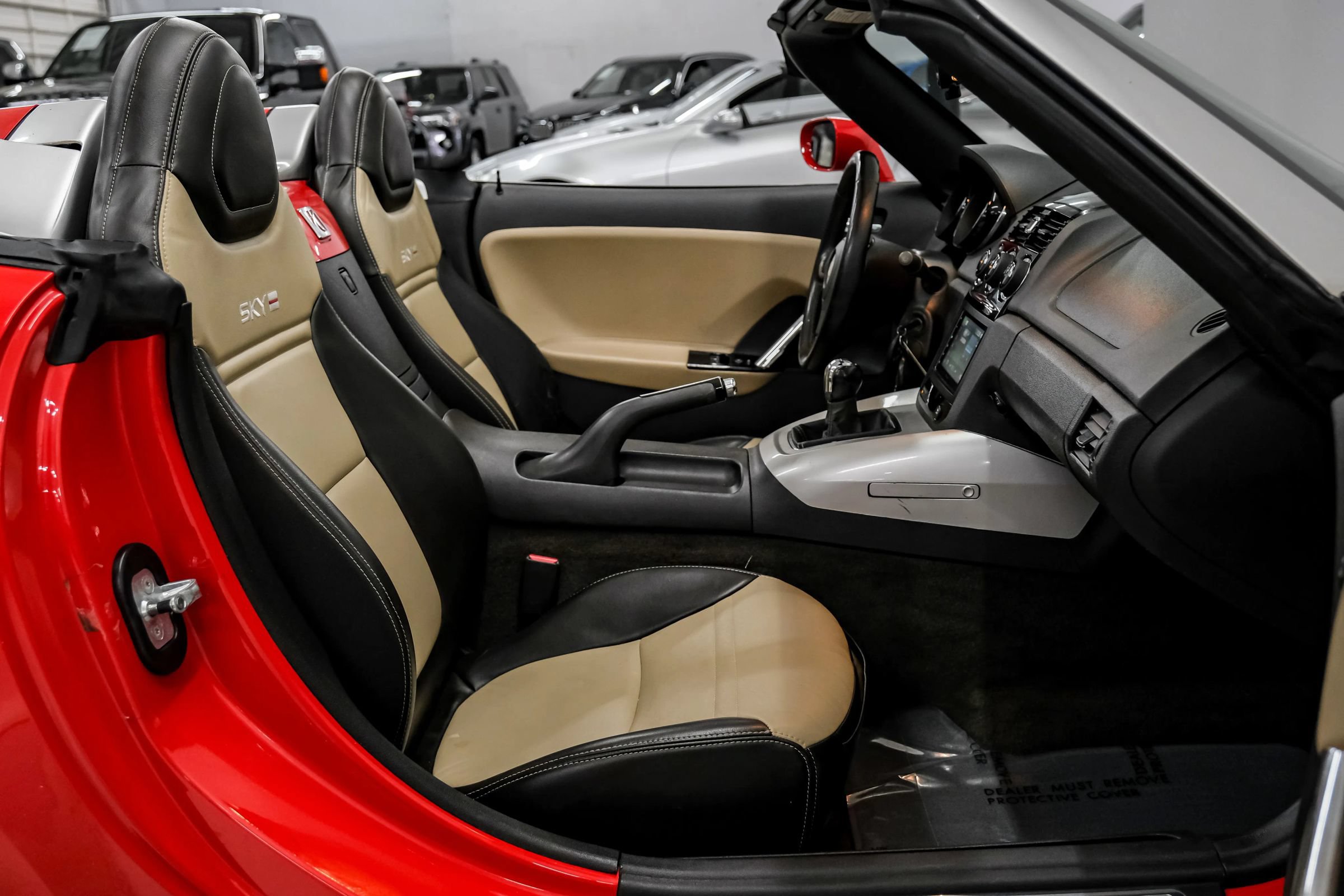 Used 2009 Saturn Sky Red Line RWD image 30