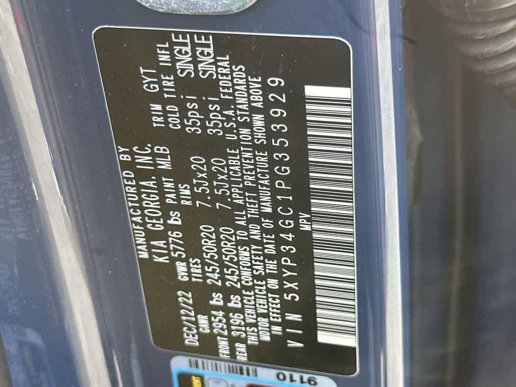 Used 2023 Kia Telluride EX w/ EX Captain's Chair Package FWD image 29