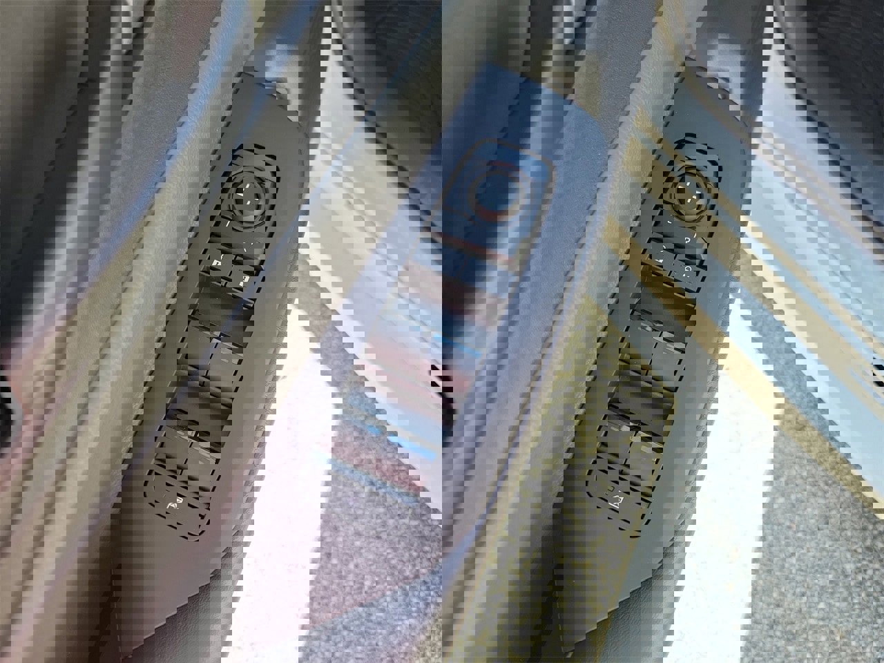 New 2026 Toyota Prius LE image 14