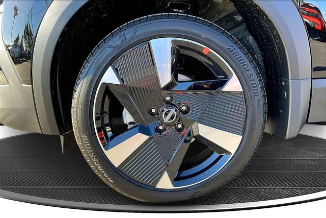 New 2026 Nissan Kicks SR image 12