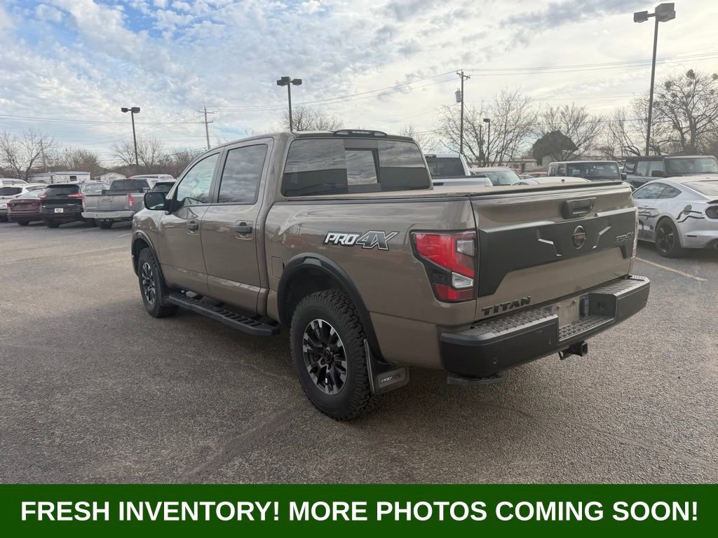 Used 2021 Nissan Titan PRO-4X w/ Pro-4x Convenience Package image 4