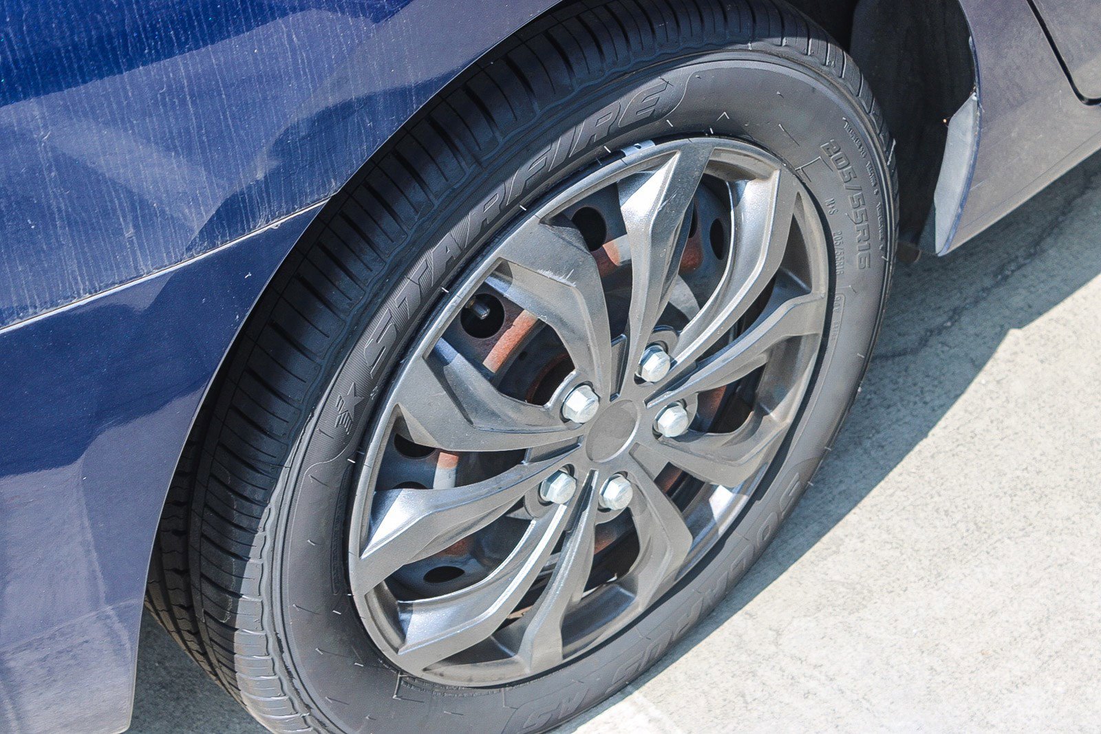 Used 2017 Nissan Sentra SV image 16