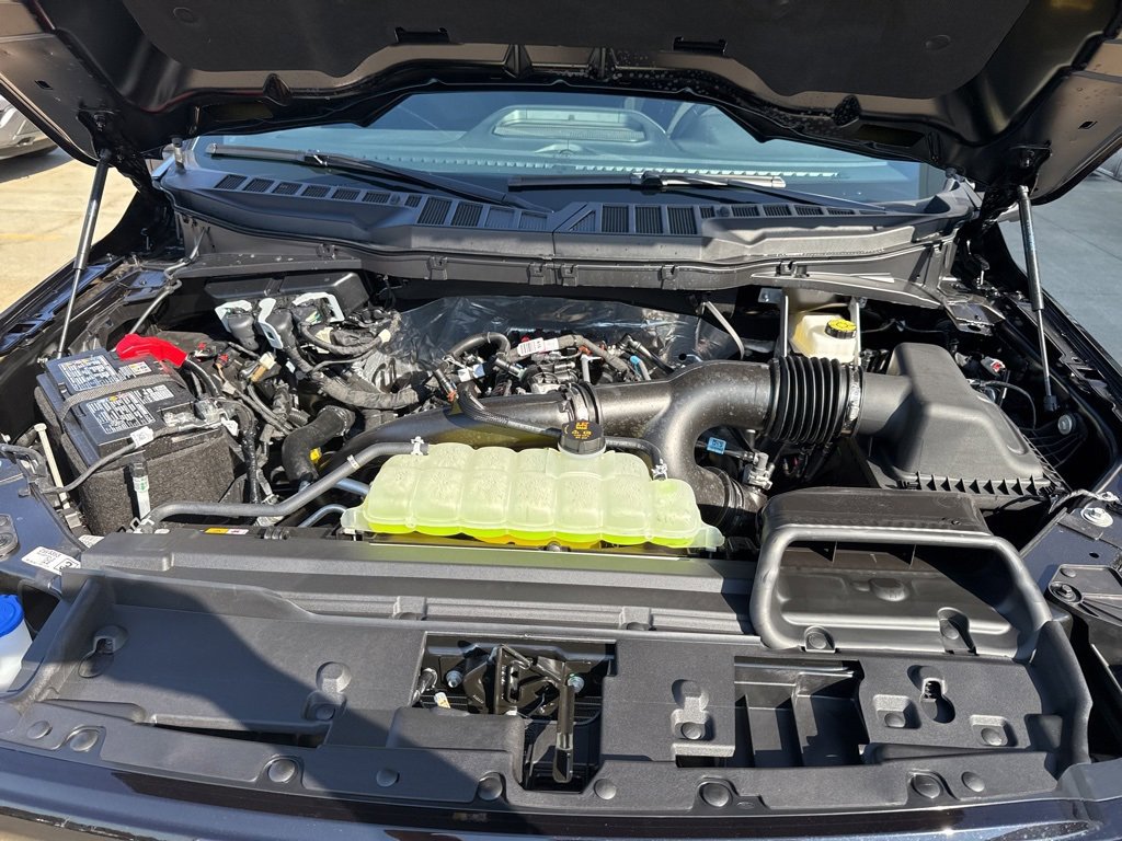 New 2025 Ford F150 XLT image 28