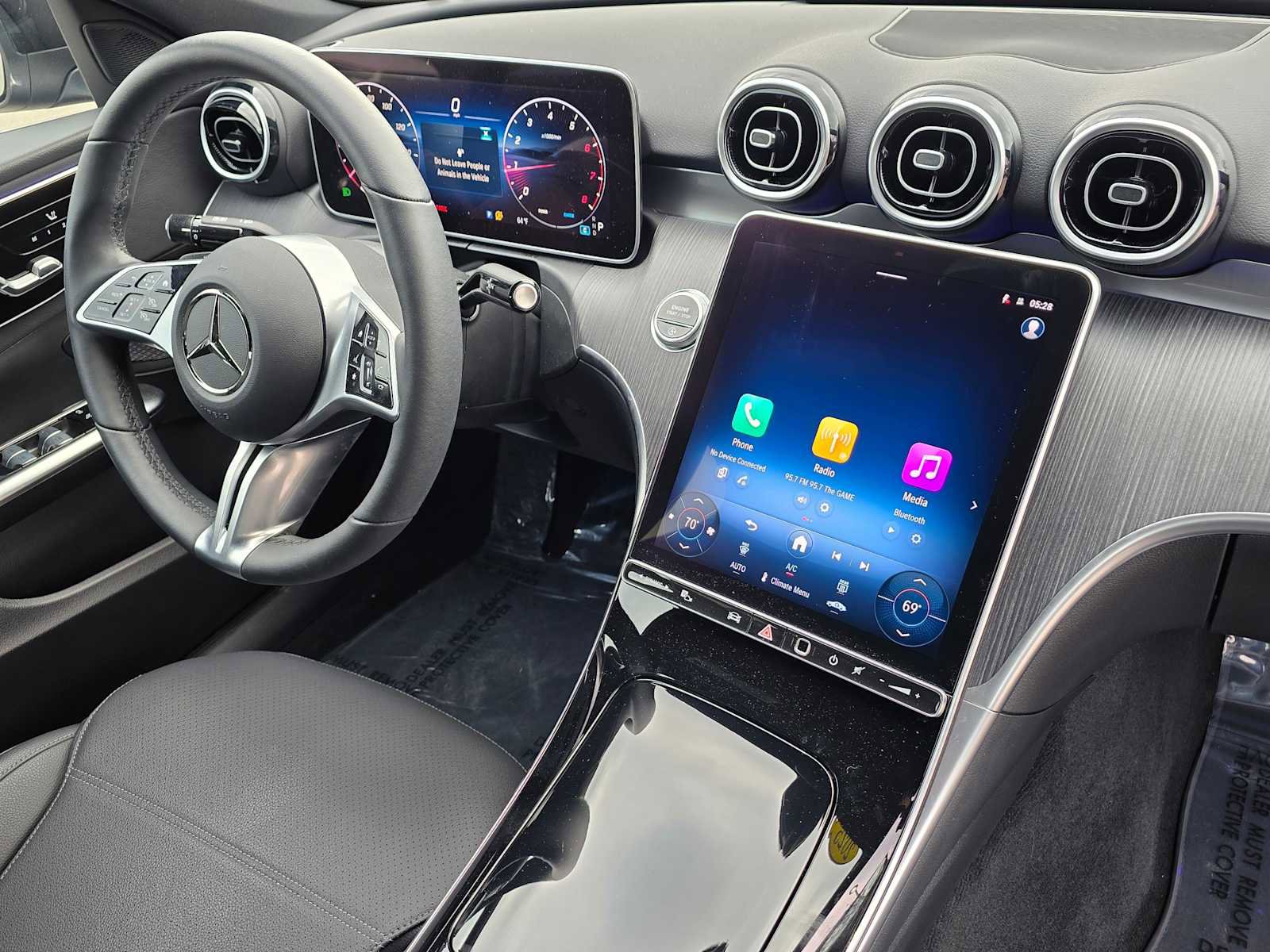 Used 2025 Mercedes-Benz C 300 C 300 image 11