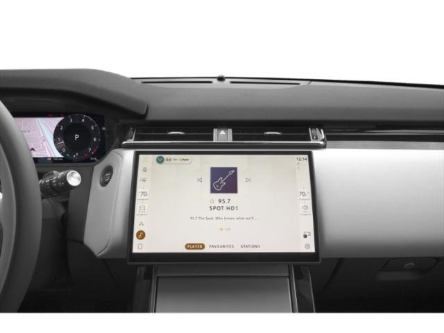 Used 2025 Land Rover Range Rover Velar Dynamic SE image 10