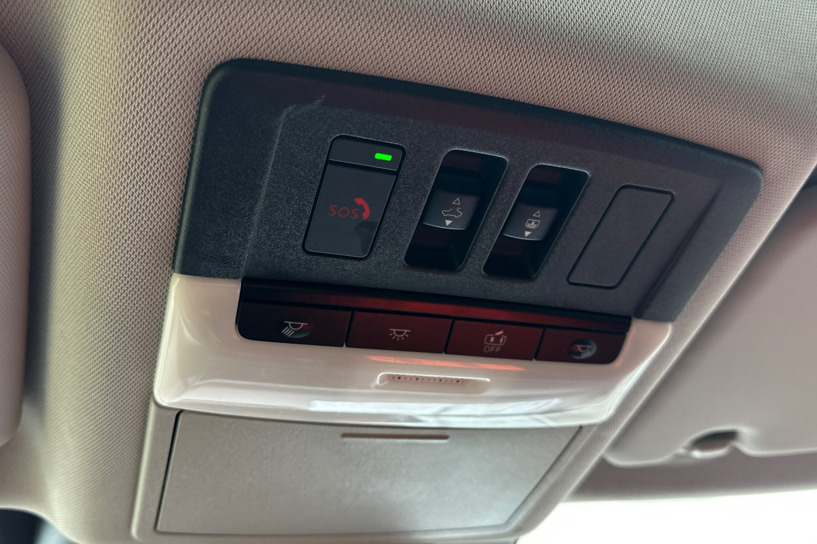 Used 2022 Nissan Rogue Platinum w/ Head-Up Display Package FWD image 27