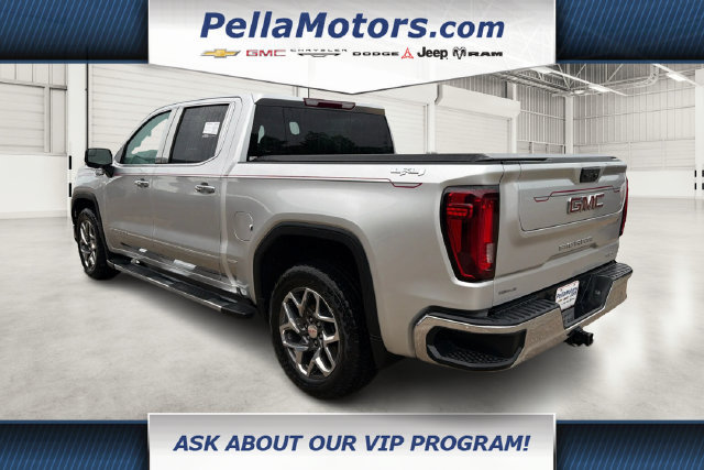 Used 2022 GMC Sierra 1500 SLT w/ SLT Premium Package AWD/4WD image 5