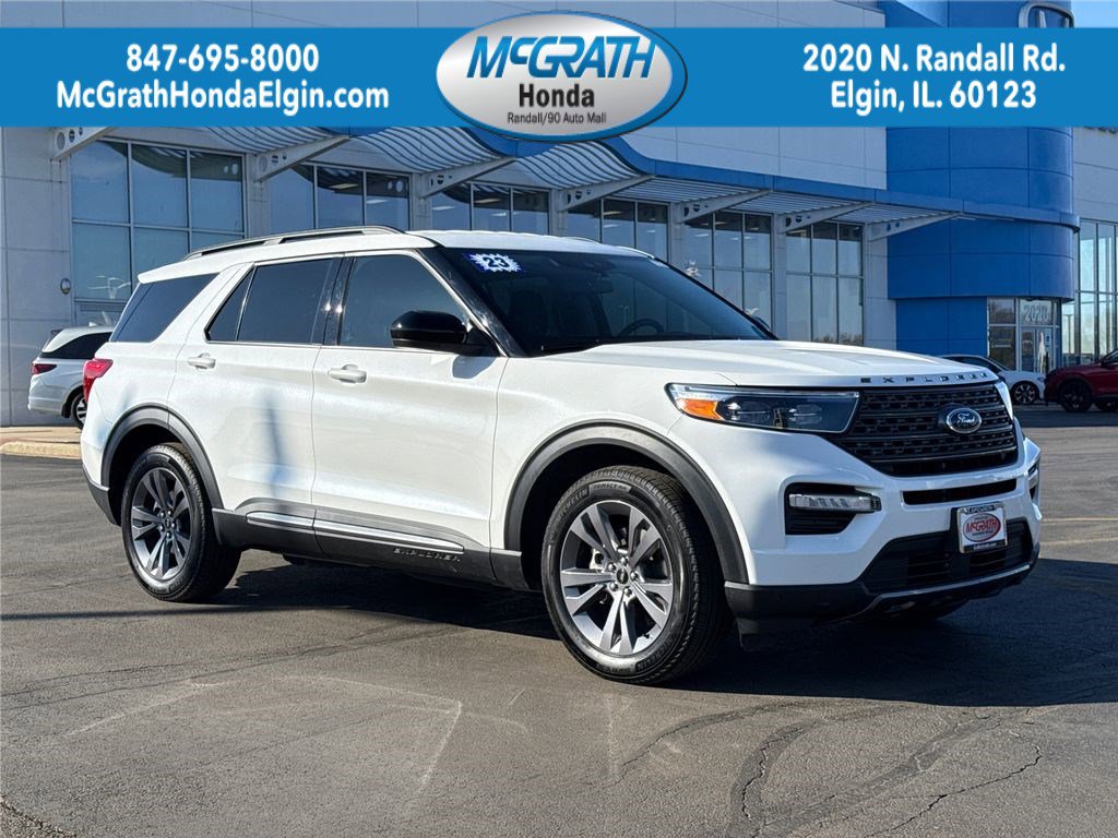Used 2023 Ford Explorer XLT w/ Equipment Group 202A image 1
