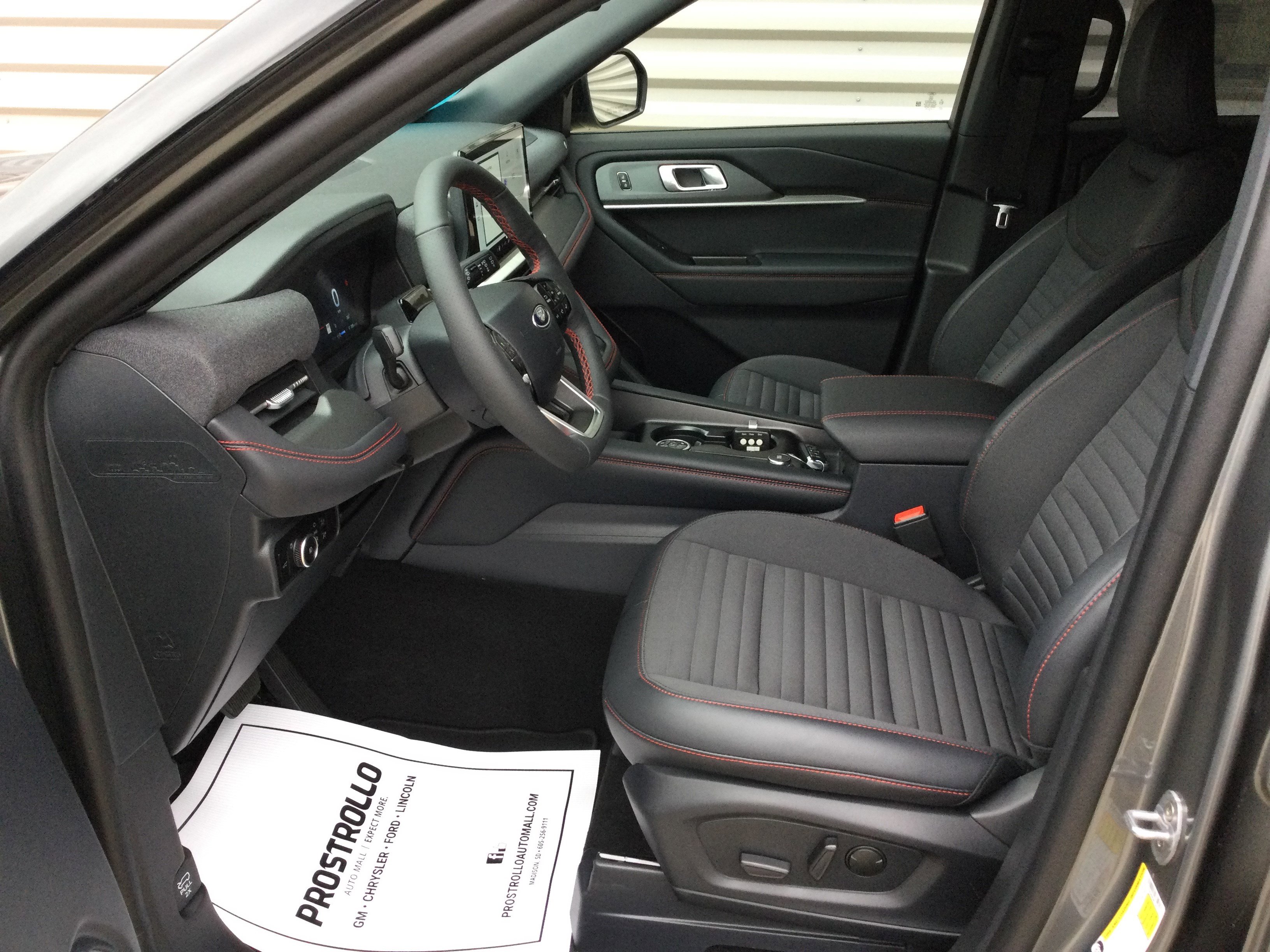 New 2026 Ford Explorer ST-Line image 7