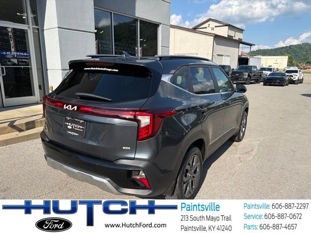 Used 2024 Kia Seltos S AWD/4WD image 3